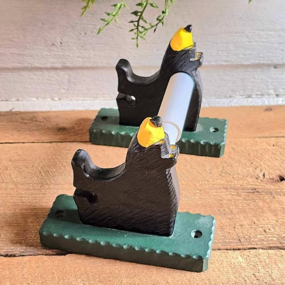 Big Sky Carvers Jeff Fleming Bearfoots Black Bear Wall Toilet Paper Holder